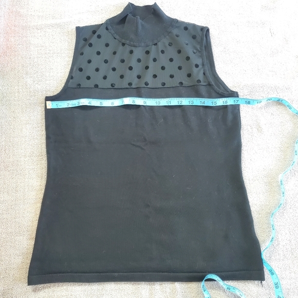 Mock Neck Sleeveless Top - Picture 11 of 13